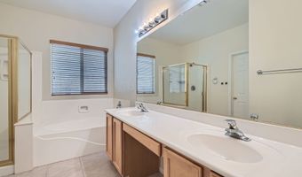 10667 Casa Bianca St, Las Vegas, NV 89141