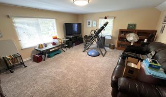 154 Upper Notch Rd, Albrightsville, PA 18210