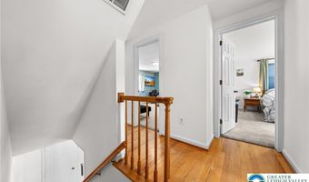3146 Club Dr, Allentown, PA 18103