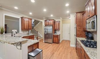 202 Saddlehorn, Ball Ground, GA 30107