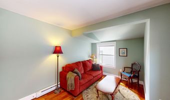 197 S Winooski Ave 4, Burlington, VT 05401