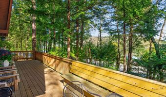 55 Lakeview Dr, Adirondack, NY 12808