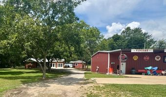 851 Colquitt Hwy, Bainbridge, GA 39817