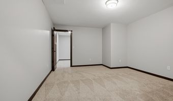 12869 387th Ave, Aberdeen, SD 57401