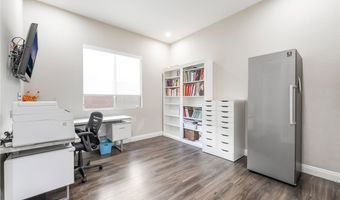 6472 Farness St, Las Vegas, NV 89135