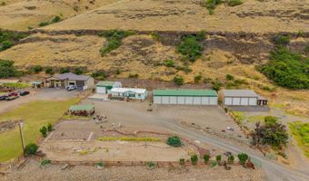 31018 Snake River Rd, Asotin, WA 99402