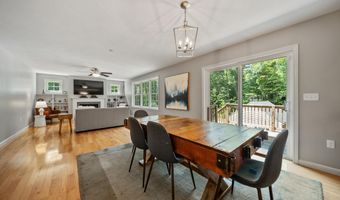 46 Isaac Foss Rd, Chester, NH 03036
