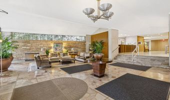 1200 N NASH St 565, Arlington, VA 22209