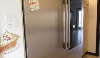 27 W Compress Rd, Artesia, NM 88210