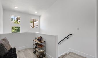 204 W LYMAN, Bountiful, UT 84010