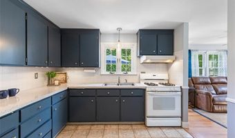 94 Wampanoag Trl, East Providence, RI 02915