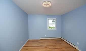 35 McAlpin St 6, Albany, NY 12209