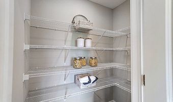 62 Cider Mill Dr, Ashville, OH 43103