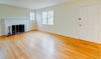 5214 DANBURY Rd, Bethesda, MD 20814
