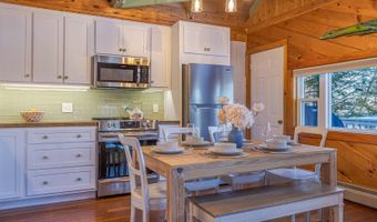 26 Hummingbird Ln, Bar Harbor, ME 04609