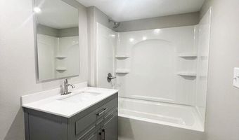 123 N Lloyd St, Aberdeen, SD 57401