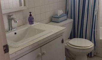220 PINEHURST Dr, Auburndale, FL 33823