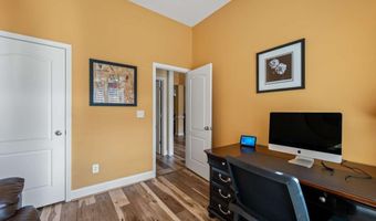 217 Falling Shoals Dr, Athens, GA 30605