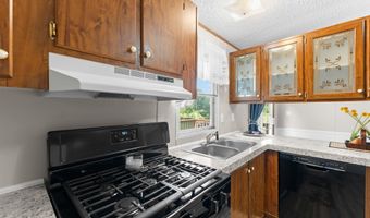 579 Christy Ln, Benton, AR 72015