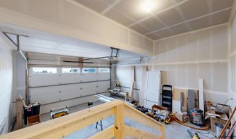 7935 GOLDEN BELL Trl, Cheyenne, WY 82001