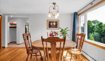 218 Donahue Rd, Barre, VT 05654