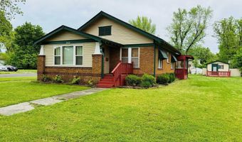 243 E 17th St, Baxter Springs, KS 66713