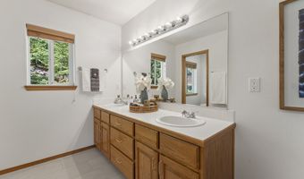 8453 SW 181ST Ave, Beaverton, OR 97007