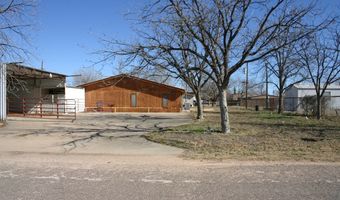 805 SW 7th St, Andrews, TX 79714