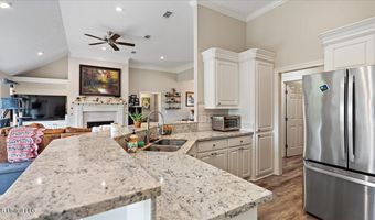 357 Kings Ridge Cir, Brandon, MS 39047