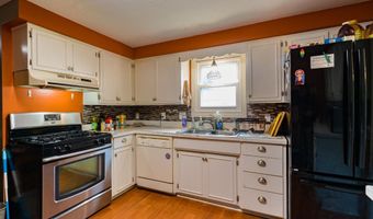 1402 Southview Ln, Albert Lea, MN 56007
