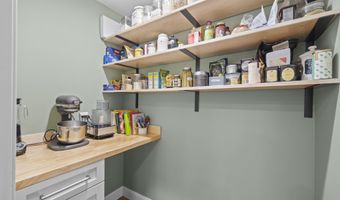 11 Nathan Lord Rd, Amherst, NH 03031