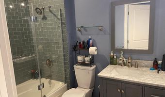 1000 N RANDOLPH St 104, Arlington, VA 22201