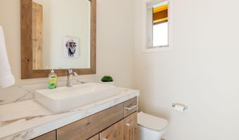 60454 Kangaroo Loop, Bend, OR 97702