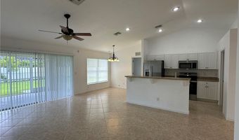 122 NW 15th Ter, Cape Coral, FL 33993