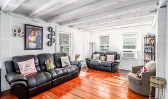 45 Maple Avenue Ext, Bethel, CT 06801