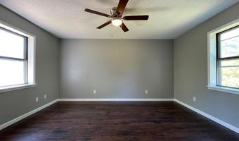 7 Louise Dr, Batesville, AR 72501