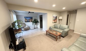 3813 SEGUNDO Pl D, Alexandria, VA 22309