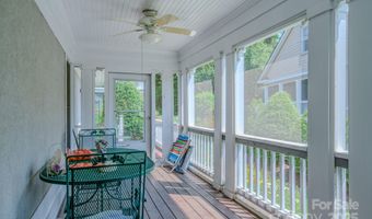 8 Creekside Way, Asheville, NC 28804