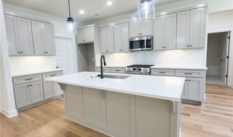 25 Roxburgh Dr, Bella Vista, AR 72715
