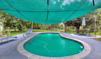 415 N Main St, Bishopville, SC 29010