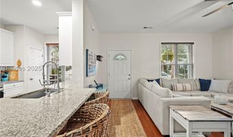 142 Regent Ave, Bluffton, SC 29910