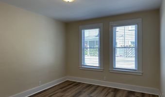 46 Holbrook St, Ansonia, CT 06401