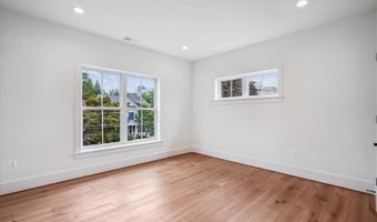 4613 CHASE Ave, Bethesda, MD 20814