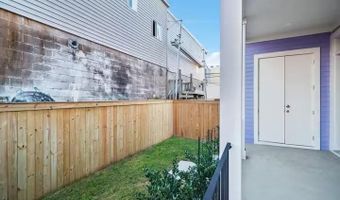 1526 SAINT ANN St, New Orleans, LA 70116