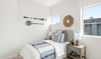 2013 Dolphin Dr, Aptos, CA 95003