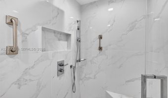 2800 Island Blvd 1005, Aventura, FL 33160