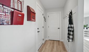 1835 8th Ave SE, Altoona, IA 50009