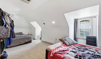 202 N 17TH St Apt D, Allentown, PA 18104