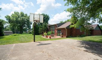 8841 Rocky Ridge Rd, Indianapolis, IN 46217