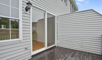 1802 Pinnacle Way 1802, Danbury, CT 06811